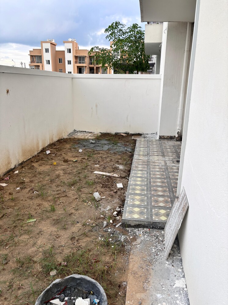 Balcony, bptp-park-floors-i 3 Bedroom 1510 Sq.Ft. Builder Floor In Sector 77 Faridabad 8448885