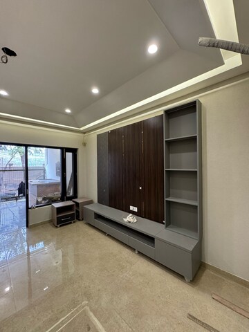 Room in 3 BHK Apartment at Brs Nagar – for Rent