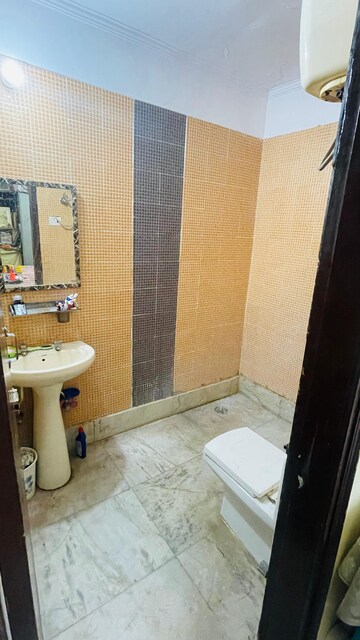Bathroom in 3 BHK Builder Floor at Green Fields Colony – for Sale
