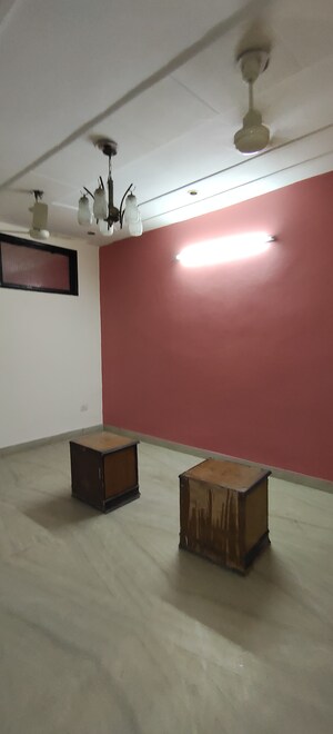 Room in 2 BHK Builder Floor at Uttam Nagar – for Rent