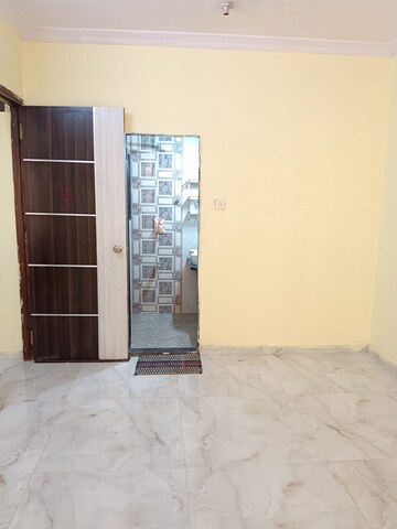 Room in 1 BHK Apartment at Gulmohar CHS Kurla East, Kurla East – for Rent