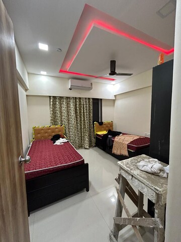Room in  Pg at Gokuldham Colony – for Rent