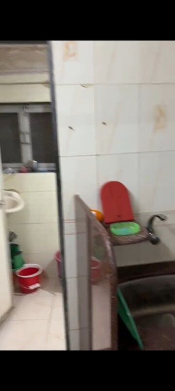 Furnished Amenities in 1 RK Independent House at Kurla West – for Rent