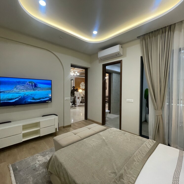 Bedroom, hero-homes-palatial 4 Bedroom 3460 Sq.Ft. Apartment In Dhanwapur Gurgaon 8448979