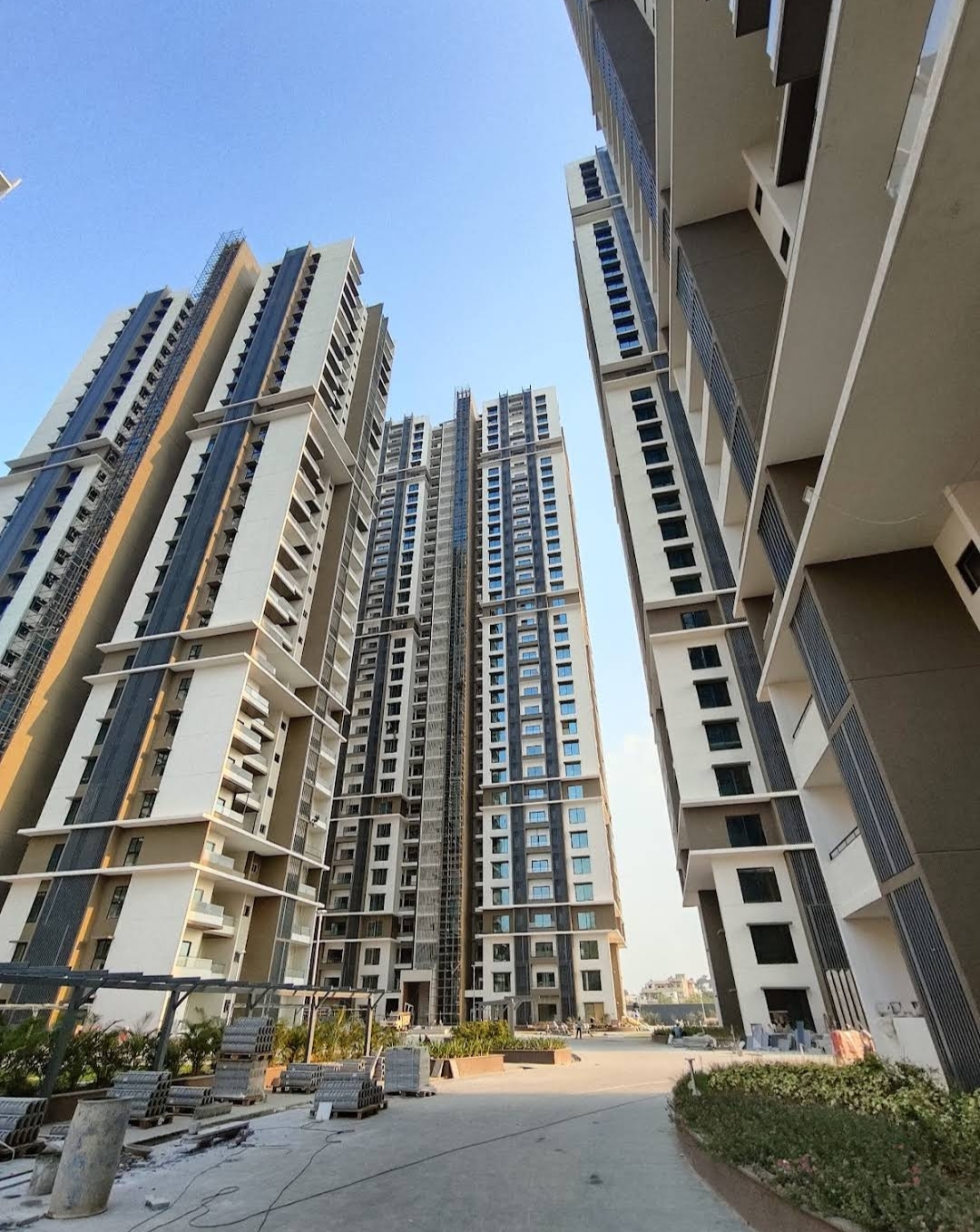 4 BHK Apartment For Sale in Aparna One