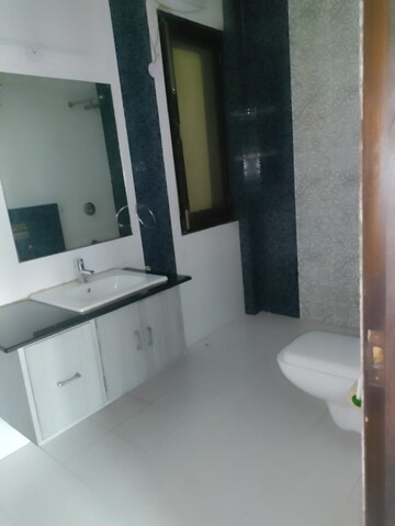 Bathroom in 3 BHK Builder Floor at Kohli One Malibu Town, Sector 47 – for Rent