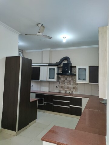 Kitchen in 3 BHK Builder Floor at Kohli One Malibu Town, Sector 47 – for Rent