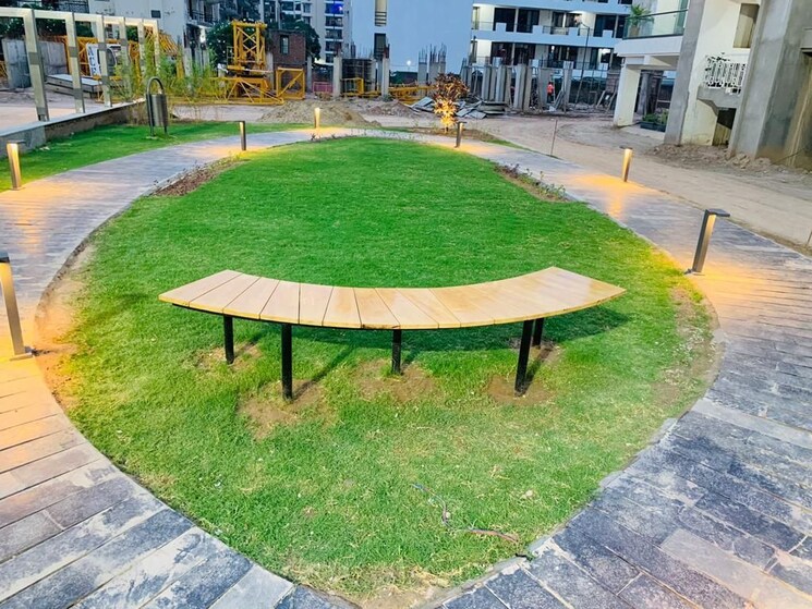 Garden, hermitage-centralis 3 Bedroom 1450 Sq.Ft. Apartment In Vip Road Zirakpur 8449053