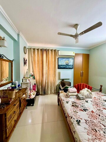 Living Room in 4 BHK Apartment at Tulip Violet, Sector 69 – for Rent