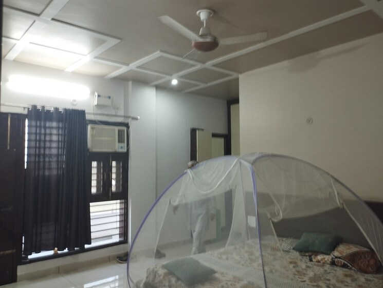 Bedroom, sonipat road 4 Bedroom 300 Sq.Yd. Independent House In Sonipat Road Sonipat 8449103