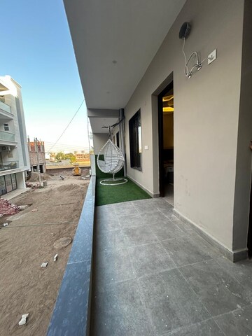 Building Lobby in 3.5 BHK Builder Floor at Patiala Road – for Sale
