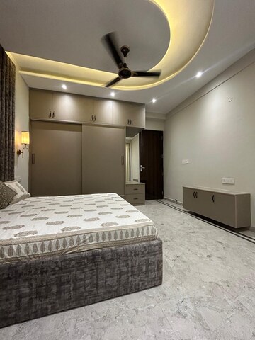 Bedroom in 3.5 BHK Builder Floor at Patiala Road – for Sale