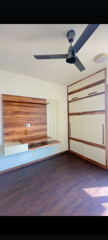 Room in 3 BHK Apartment at Amolik Sankalp, Sector 85 – for Sale