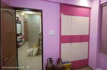 Room in 3 BHK Apartment at Eldeco Eternia, Sitapur Road – for Rent