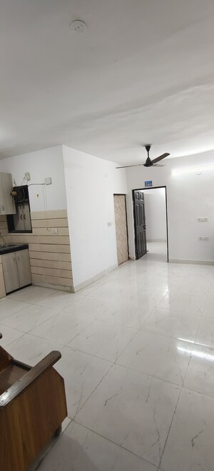 Room in 1 BHK Builder Floor at Uttam Nagar – for Rent