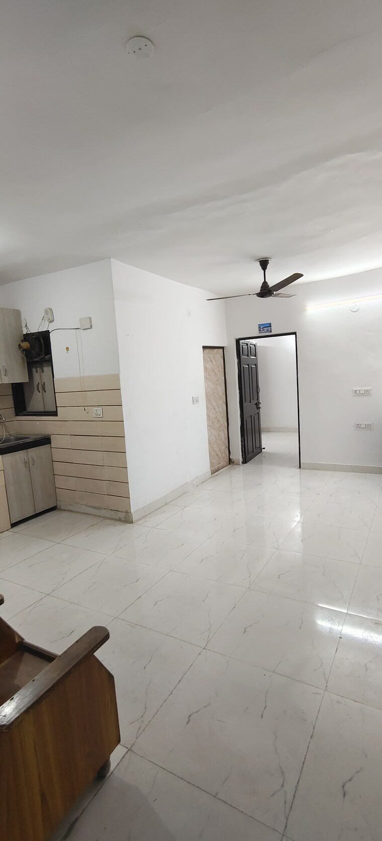 Room, uttam nagar 1 Bedroom 450 Sq.Ft. Builder Floor In Uttam Nagar Delhi 8449210