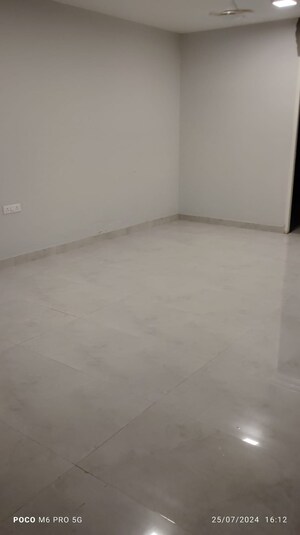 Room in 2 BHK Apartment at Signature The Serenas, Sohna Sector 36 – for Sale