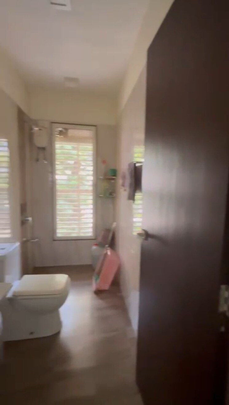 Bathroom, santacruz east 4 Bedroom 1375 Sq.Ft. Apartment In Santacruz East Mumbai 8449227