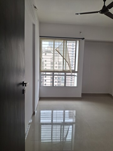 1 BHK Apartment For Rent in Puranik Hometown, Ghodbunder Road