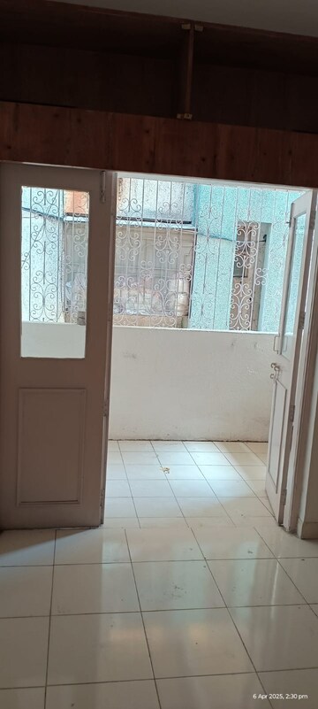 Balcony in 3 BHK Apartment at Ganesh Market, Bibwewadi – for Rent