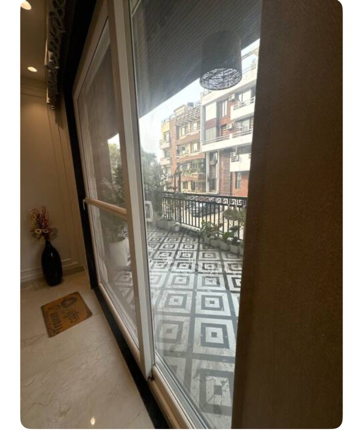 Master Bedroom, jasola vihar 3 Bedroom 2700 Sq.Ft. Builder Floor In Jasola Vihar Delhi 8449254