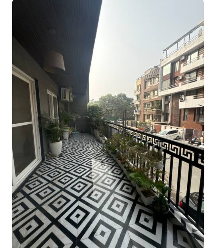 Exterior View, jasola vihar 3 Bedroom 2700 Sq.Ft. Builder Floor In Jasola Vihar Delhi 8449254