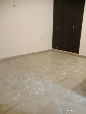 1.5 BHK Builder Floor For Rent in Satyam Plaza, Sector 15