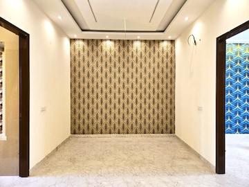 Room in 3 BHK Builder Floor at Peer Mucchalla – for Sale