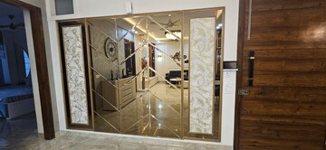 Bathroom in 4 BHK Builder Floor at Pitampura – for Sale