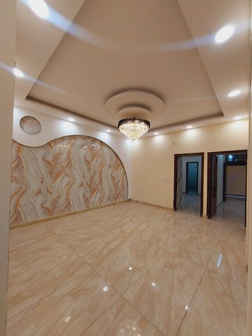 Room in 3 BHK Builder Floor at Peer Mucchalla – for Rent