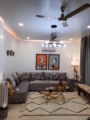 Living Room in 3 BHK Builder Floor at Pitampura – for Sale