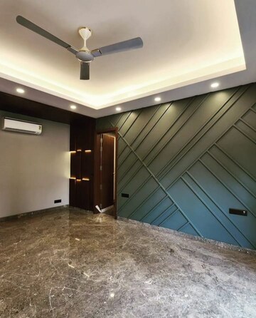 6+ BHK Independent House For Sale in Pitampura