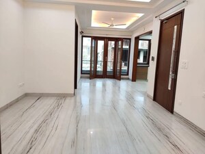 Room in 4 BHK Builder Floor at Ashok Vihar – for Sale