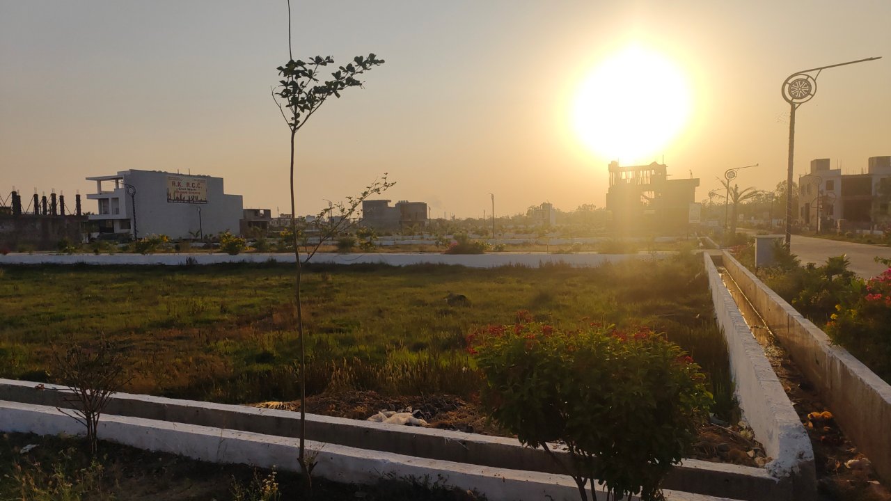 Plot For Sale in Ajmer Road