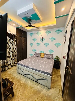 Bedroom in 3 BHK Builder Floor at Rohini Sector 25 – for Sale