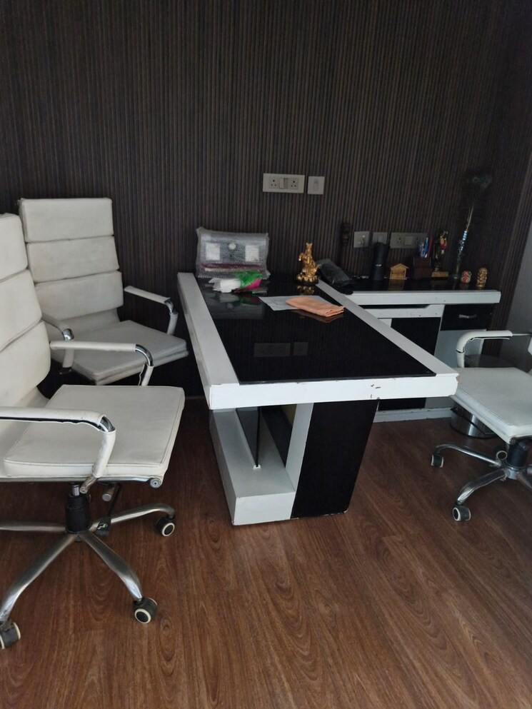 Team Area, bara hindu rao Commercial Office Space 1626 Sq.Ft. In Bara Hindu Rao Delhi 8449401
