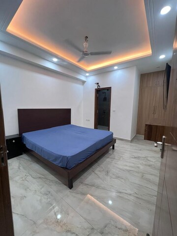 Bedroom in 3 BHK Builder Floor at Chittaranjan Park – for Rent