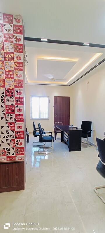 Master Bedroom in 3 BHK Villa at Gomti Nagar – for Sale