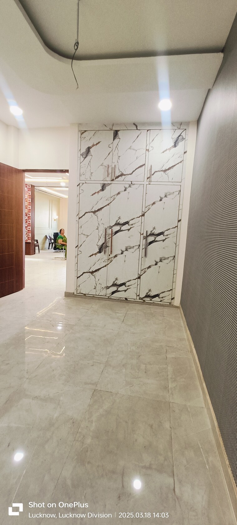 Room, gomti nagar 3 Bedroom 1700 Sq.Ft. Villa In Gomti Nagar Lucknow 8449499