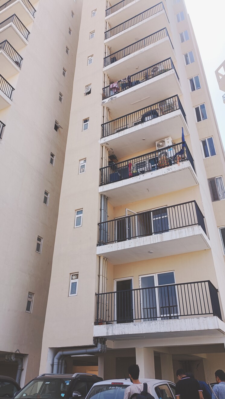 Exterior View, gls-arawali-homes 3 Bedroom 900 Sq.Ft. Apartment In Sohna Sector 4 Gurgaon 8449504
