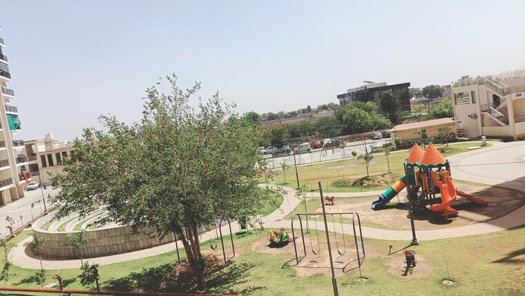 Master Bedroom, gls-arawali-homes 3 Bedroom 900 Sq.Ft. Apartment In Sohna Sector 4 Gurgaon 8449504