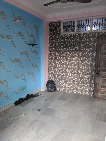 Parking in  Showroom at Supertech Shopprix Mall Vaishali, Vaishali Sector 5 – for Rent