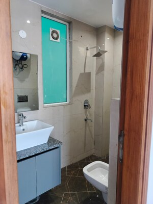 Bathroom in 5 BHK Apartment at Pilot Court, Sector 28 – for Sale