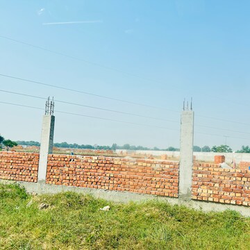   Plot at Sector 27 – for Sale