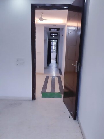 Building Lobby in 2 BHK Builder Floor at Malviya Nagar – for Rent