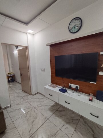 Room in 1 BHK Apartment at Vastrapur – for Rent