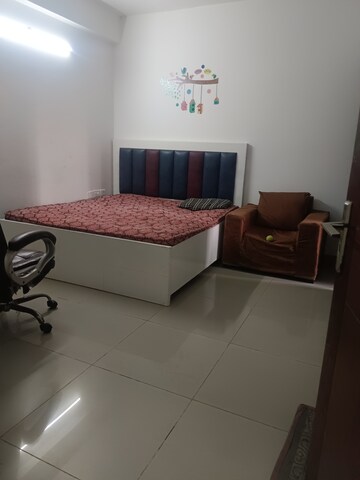 Master Bedroom in 3 BHK Apartment at Ajnara Le Garden, Sector 16b Greater Noida – for Rent