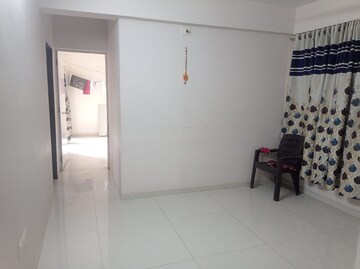 Room in 3.5 BHK Apartment at Kavisha Pebble Bay, Chandkheda – for Sale