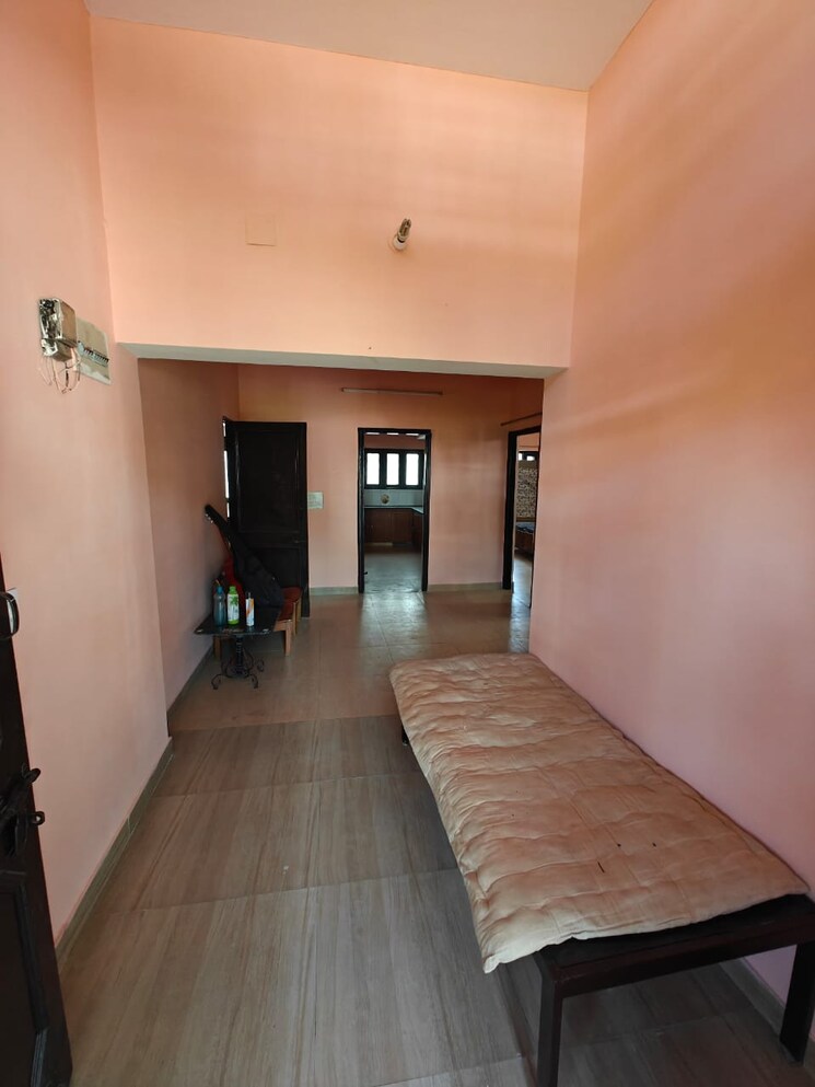 Room, kishanpur 2 Bedroom 1700 Sq.Ft. Independent House In Kishanpur Dehradun 8449948