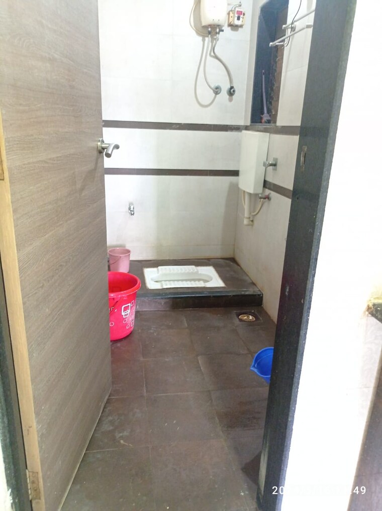 Attached Bathroom, dombivli west 2 Bedroom 1050 Sq.Ft. Apartment In Dombivli West Thane 8449998